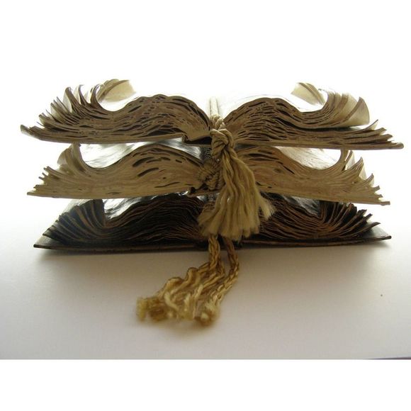 Altered Book, Dedication "To My Sister", Decorative Decoupageed Book - Picture 5 of 5